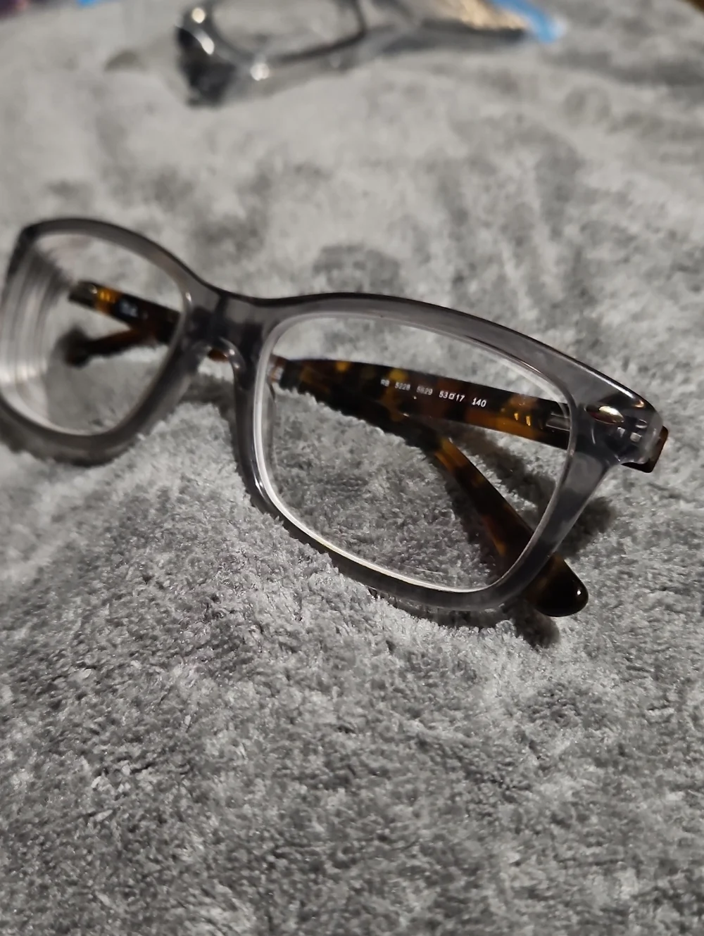 Ray-Ban Rb 5228 Frames